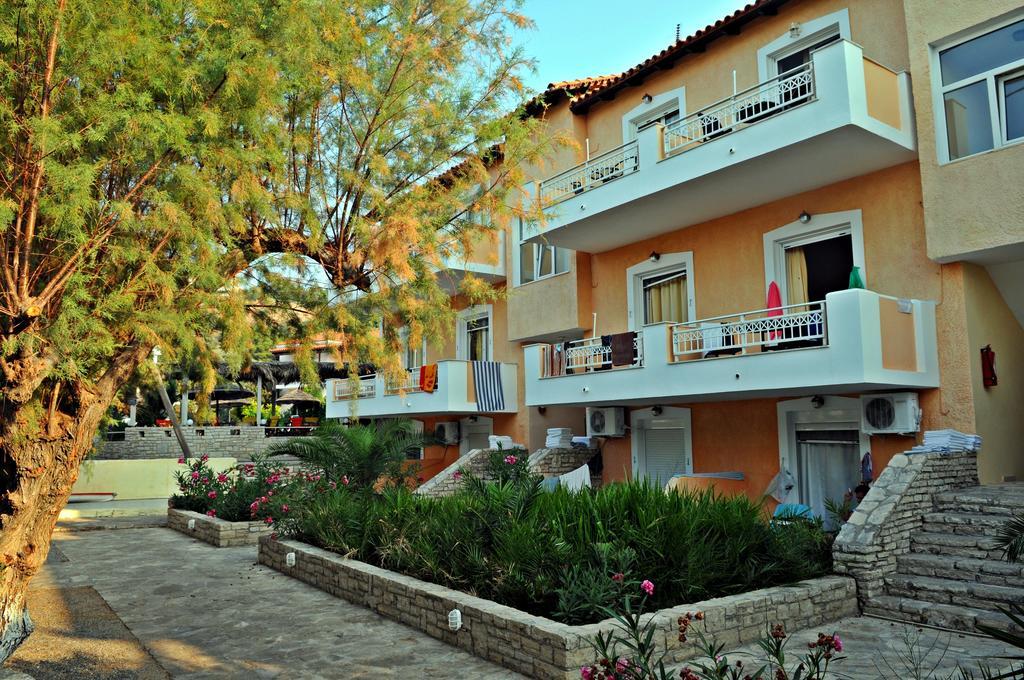 Posidonio Hotel Klima  Экстерьер фото